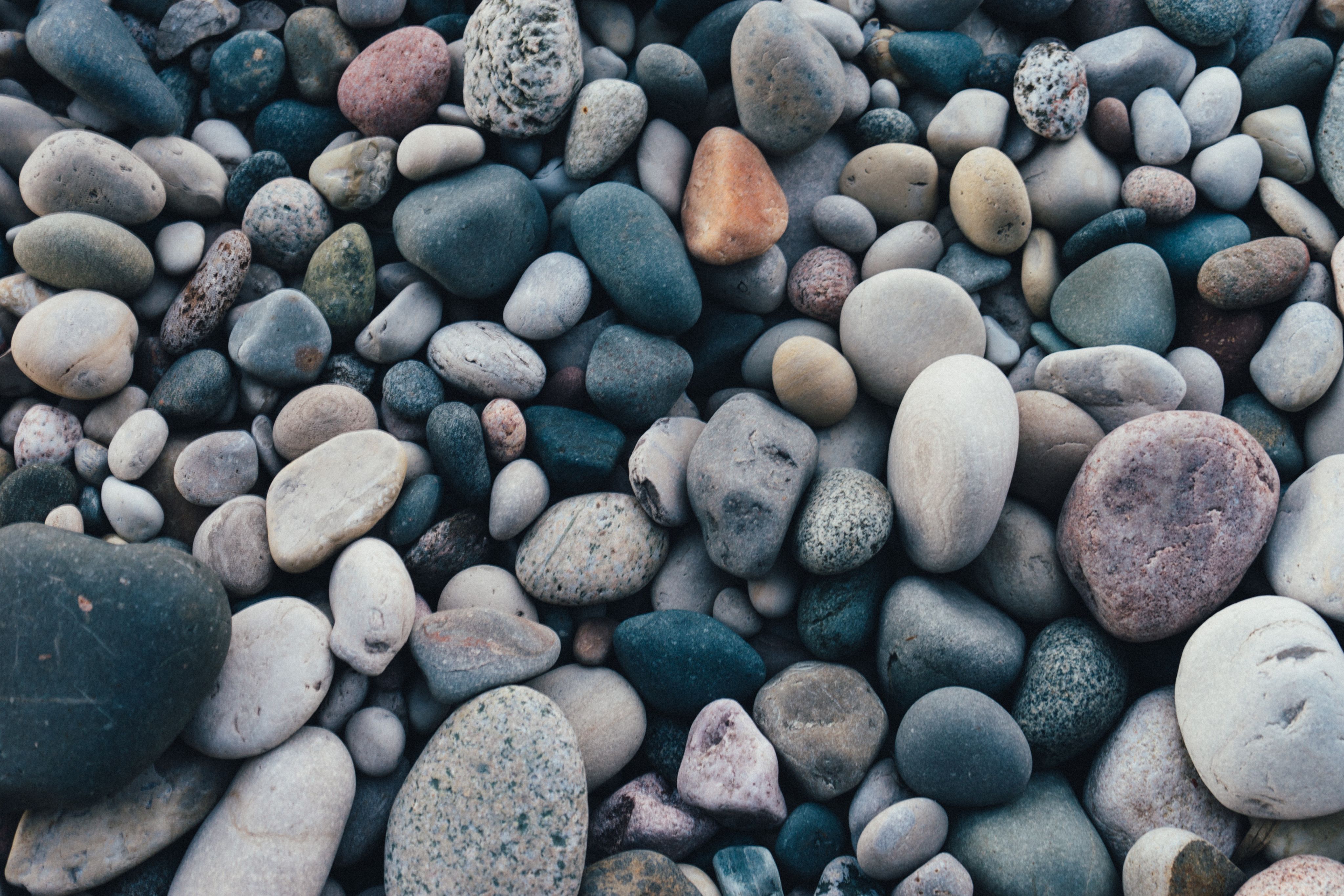 Reconnect to nature with tactile design elements.